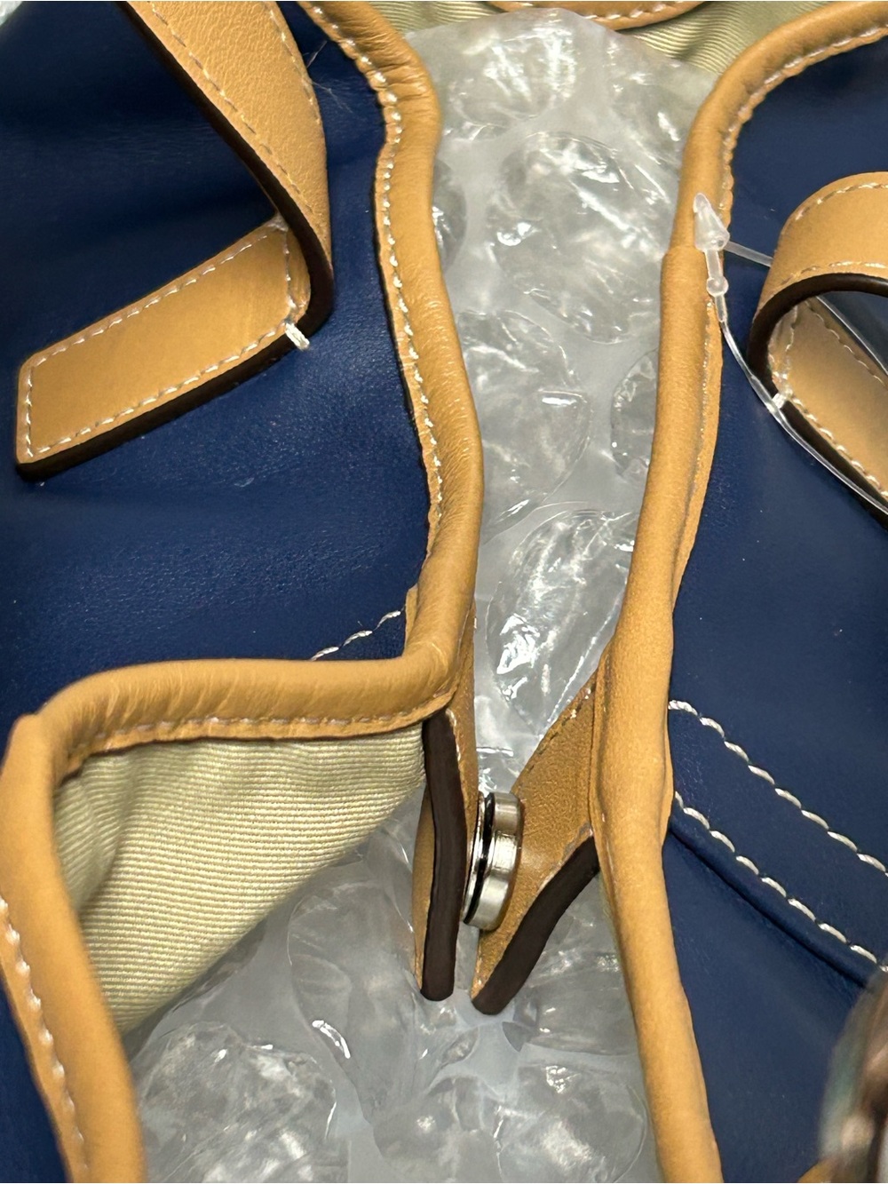 COACH Navy Leather Shoulder Strap w/ White & Tan Accents Approx 17 x 11 x 6 - Picture 12 of 17